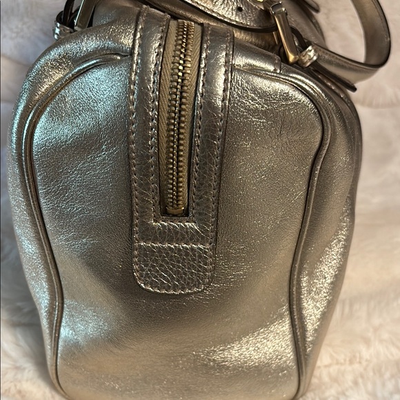 Gucci Gold Designer Women's Bag - Picture 6 of 12